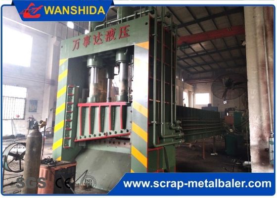 Mua Máy cắt gạch thủy lực 500 tấn với lực cắt 507 tấn và buồng 6000 × 1500 × 600 mm để chế biến kim loại phế liệu hạng nặng online manufacture